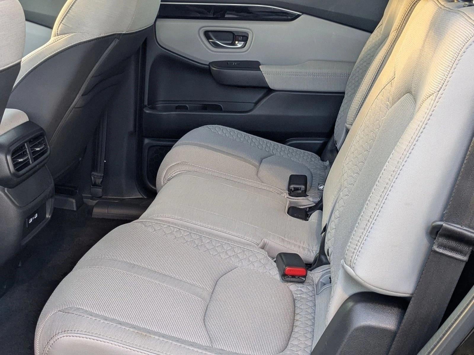 2023 Honda Pilot LX 2WD