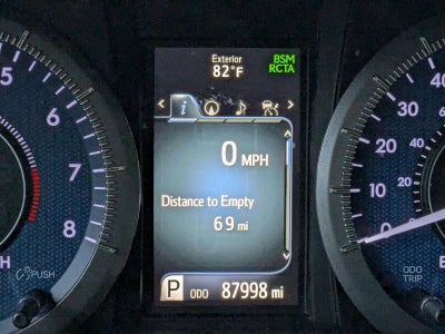 2018 Toyota Sienna XLE FWD 8-Passenger (Natl)