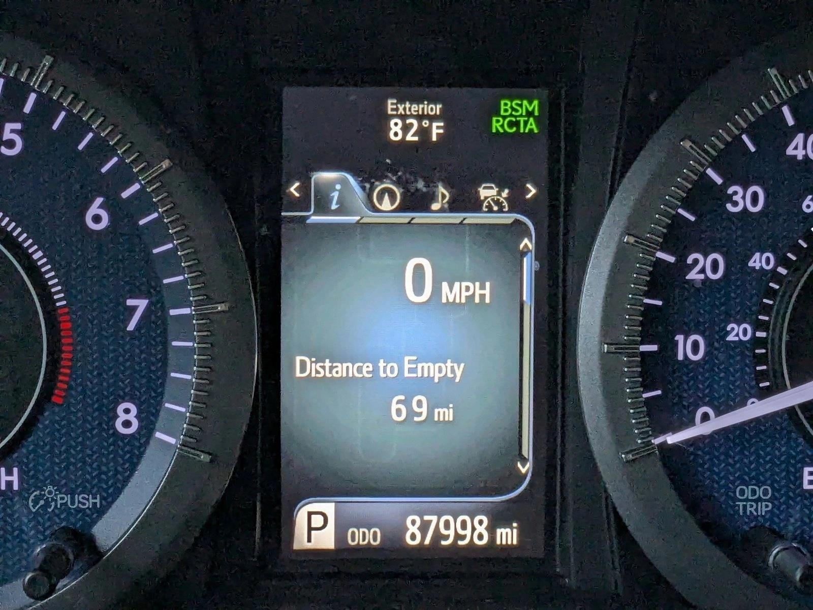 2018 Toyota Sienna XLE FWD 8-Passenger (Natl)