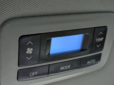 2018 Toyota Sienna XLE FWD 8-Passenger (Natl)