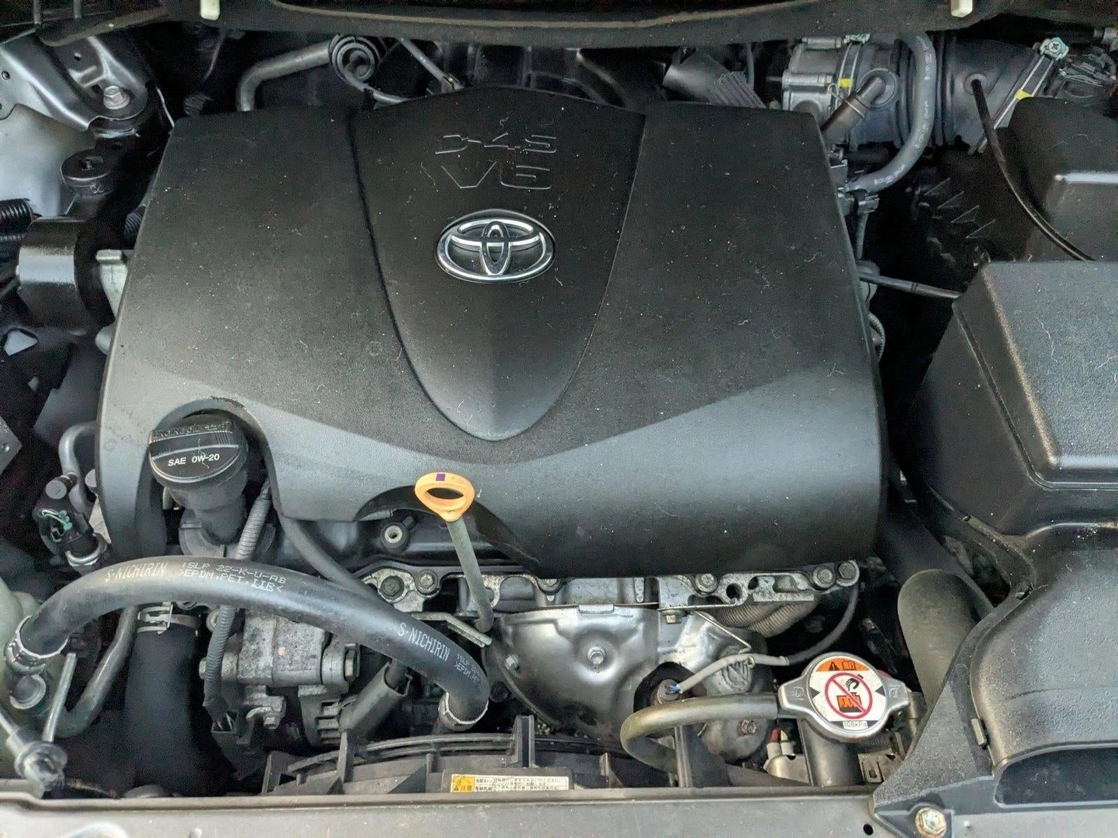 2018 Toyota Sienna XLE FWD 8-Passenger (Natl)
