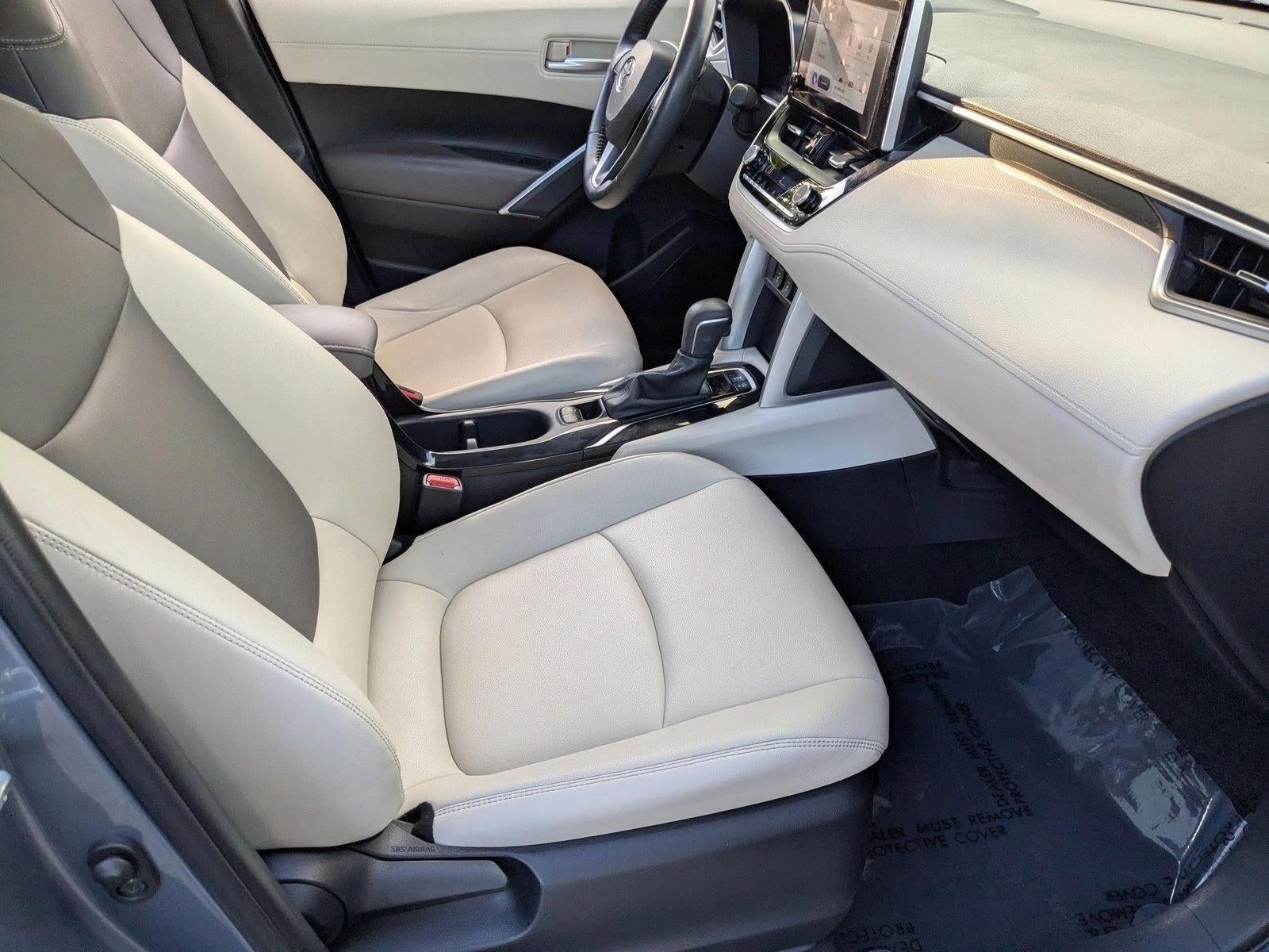 2023 Toyota Corolla Cross XLE 2WD (Natl)