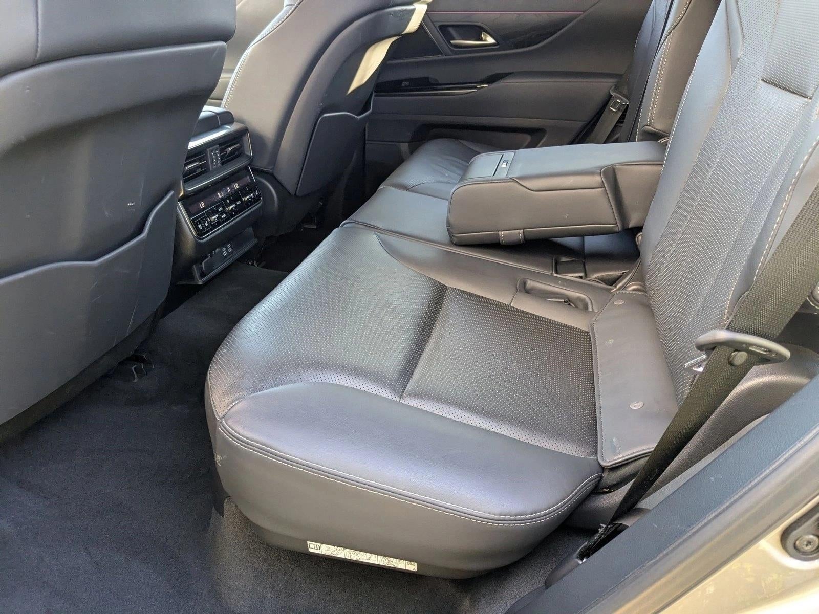 2023 Lexus LX 600 Premium 4WD