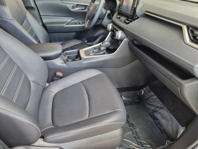 2019 Toyota RAV4 XLE Premium FWD (Natl)