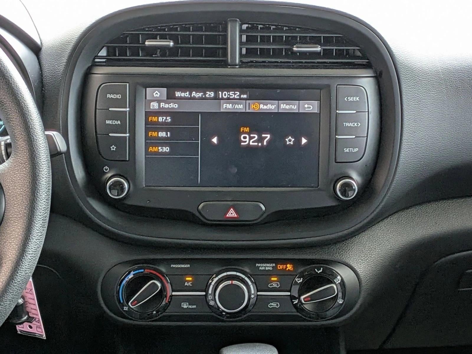 2023 Kia Soul LX IVT