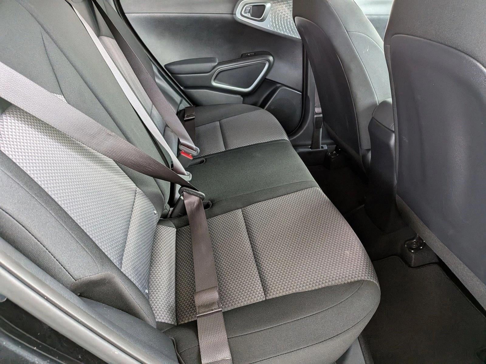 2023 Kia Soul LX IVT