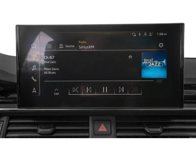 2022 Audi A4 Sedan Premium 40 TFSI quattro