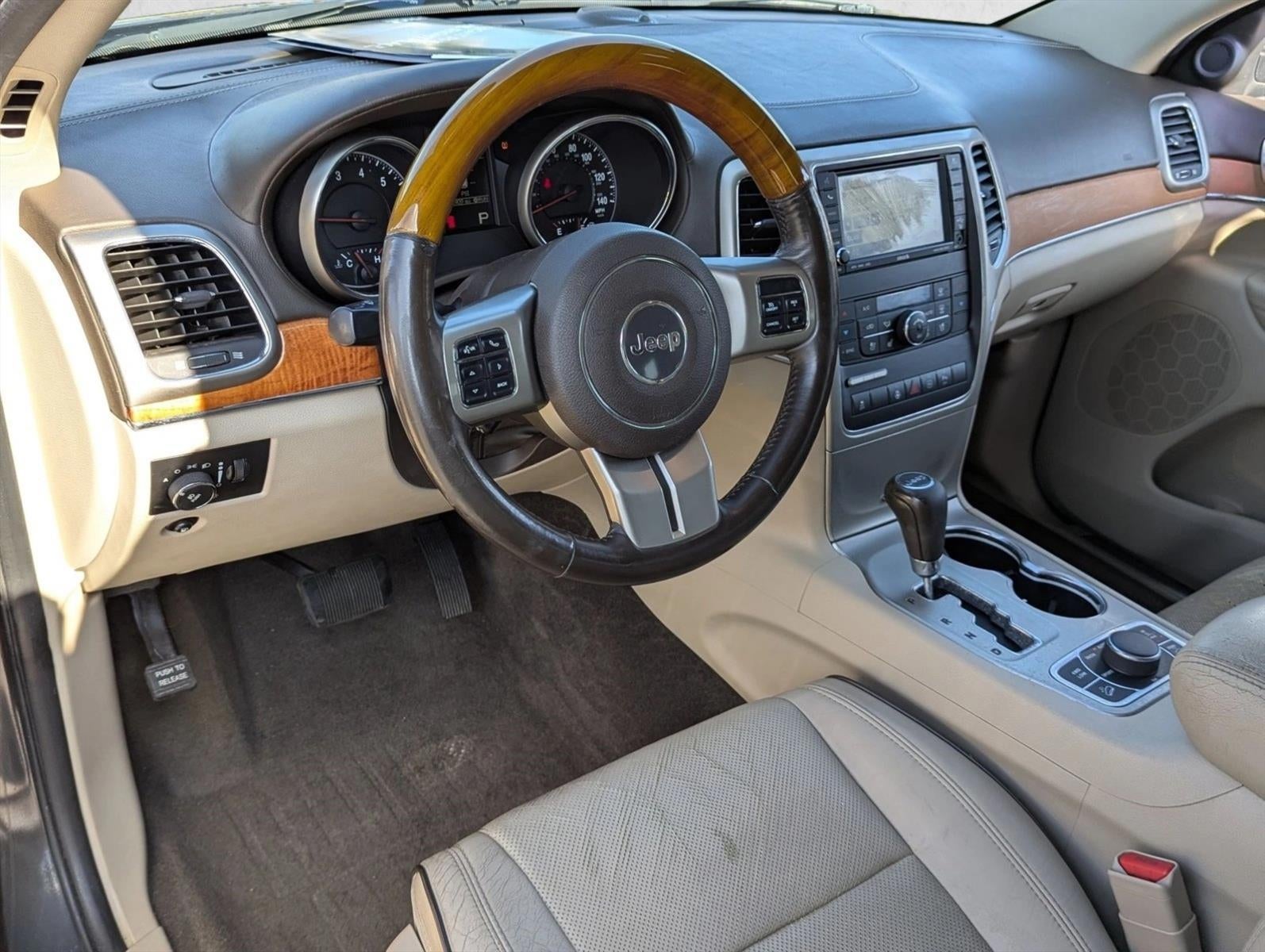 2011 Jeep Grand Cherokee 4WD 4dr Overland