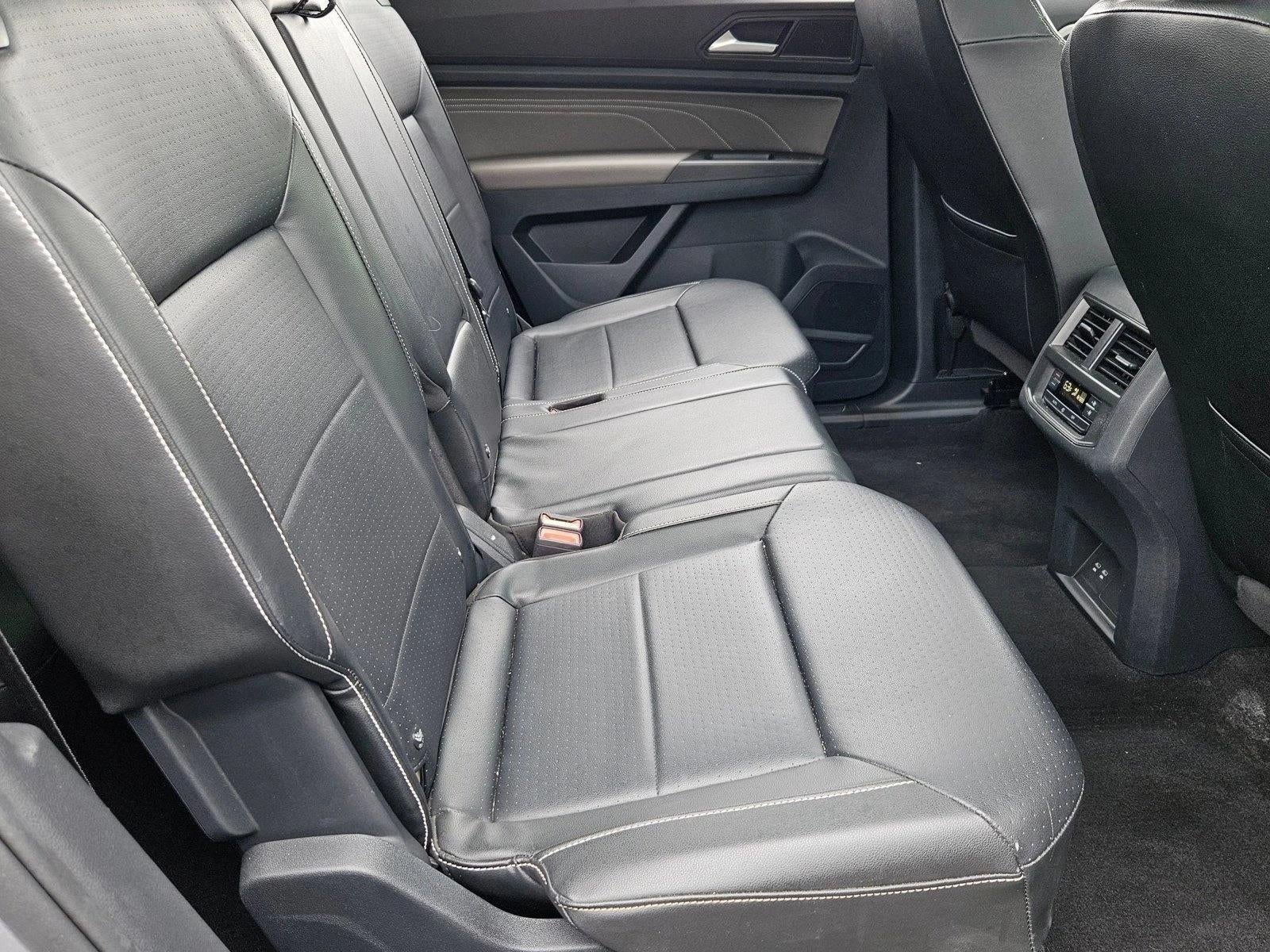 2022 Volkswagen Atlas 3.6L V6 SE w/Technology FWD