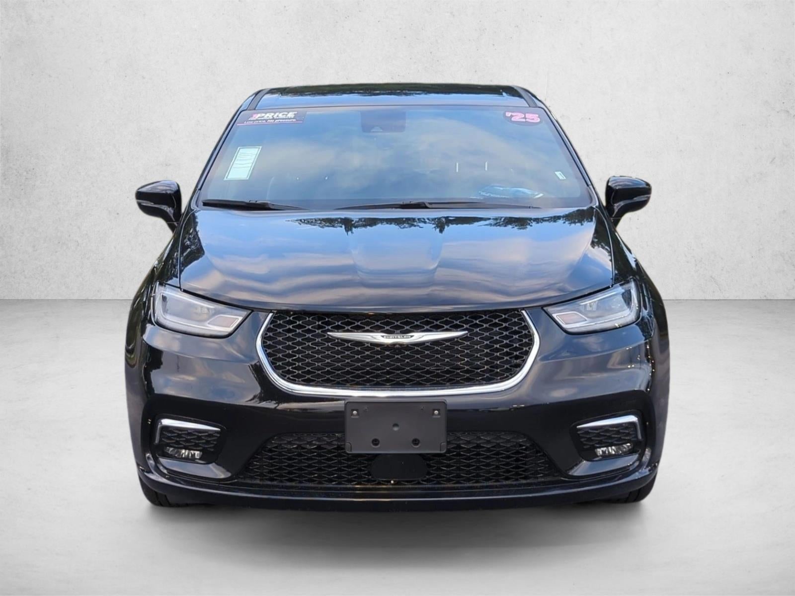 2025 Chrysler Pacifica Select FWD