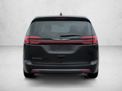2025 Chrysler Pacifica Select FWD