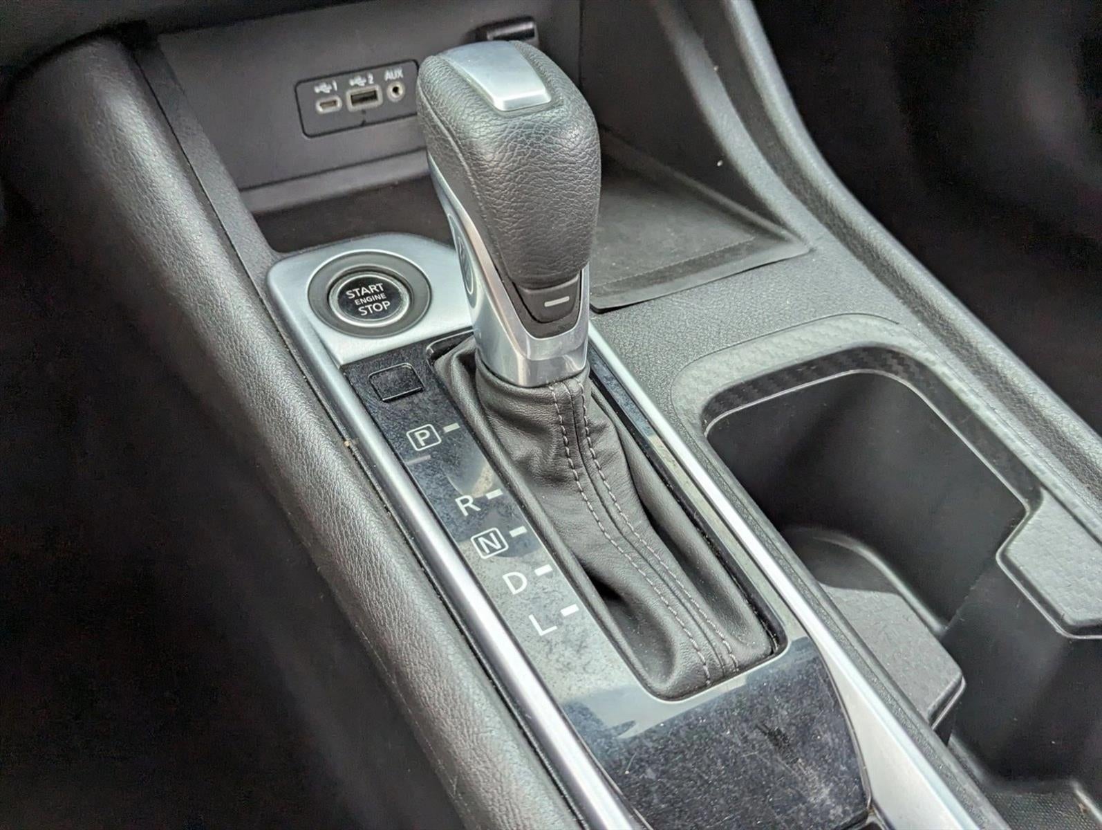 2023 Nissan Sentra SV CVT