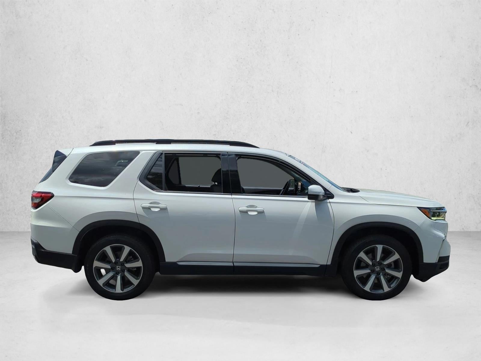 2024 Honda Pilot Touring AWD