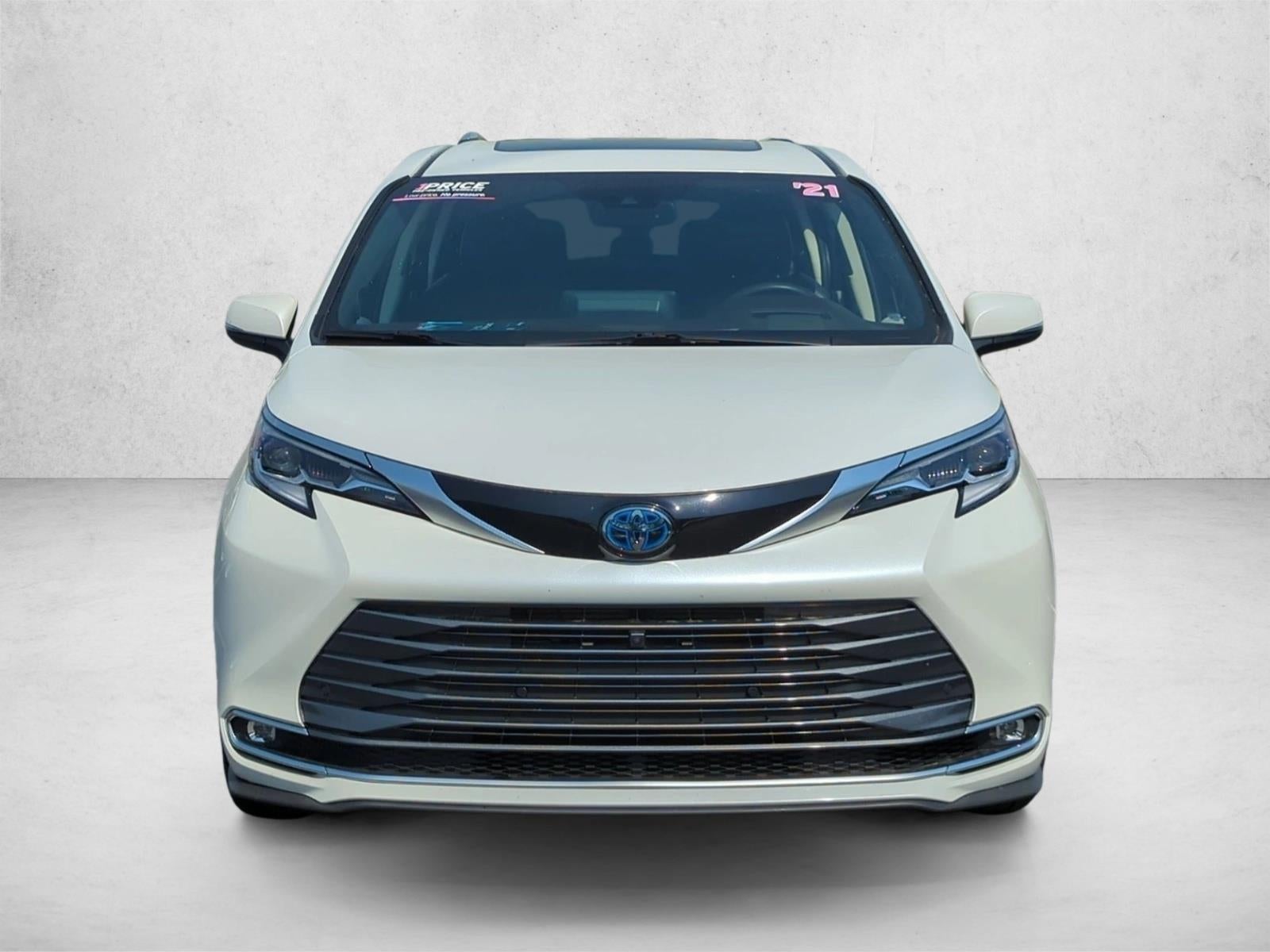 2021 Toyota Sienna Platinum FWD 7-Passenger (Natl)