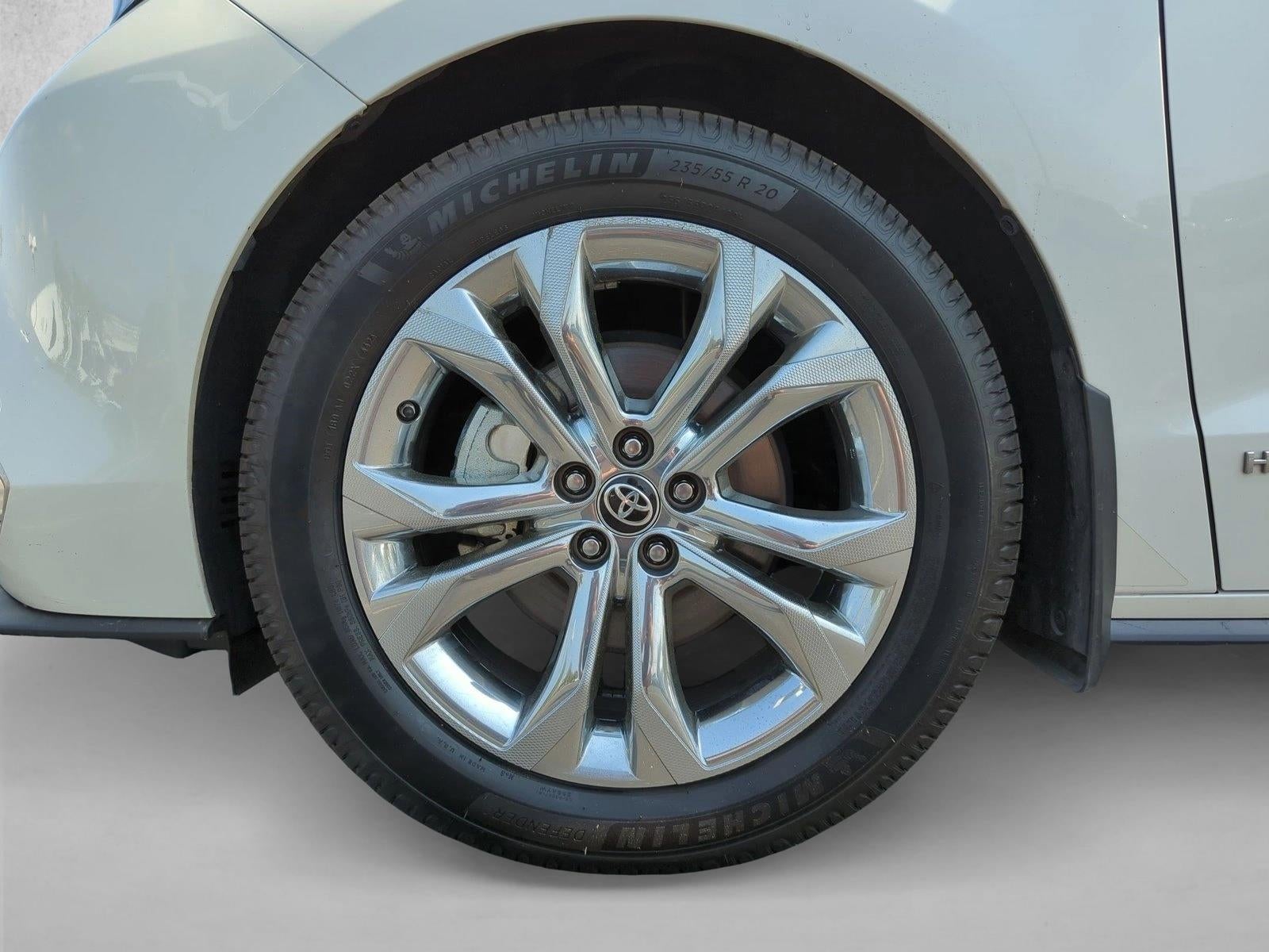 2021 Toyota Sienna Platinum FWD 7-Passenger (Natl)