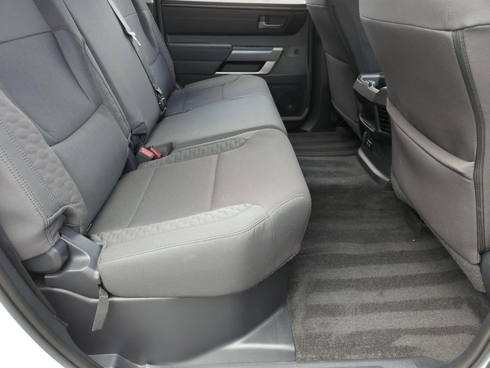 2024 Toyota Tundra 4WD 4WD SR5 CrewMax 5.5' Bed (SE)