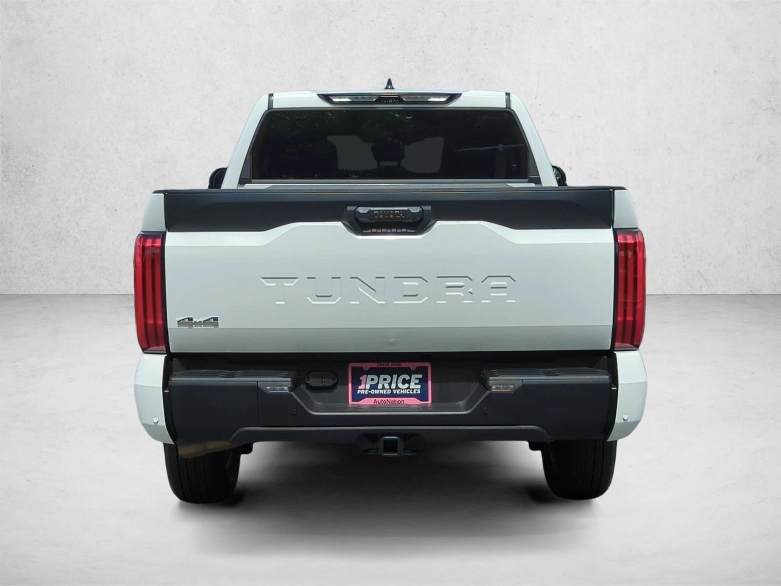 2024 Toyota Tundra 4WD 4WD SR5 CrewMax 5.5' Bed (SE)