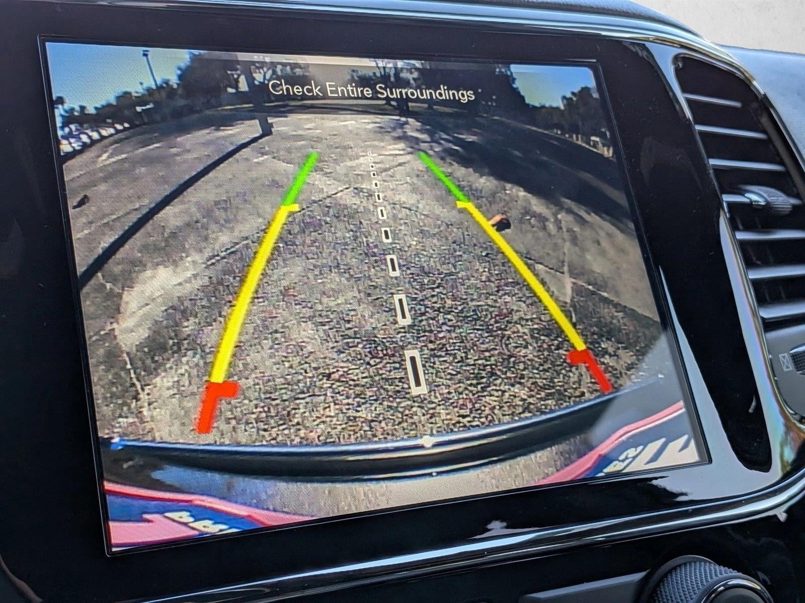 2019 Jeep Grand Cherokee Overland 4x2