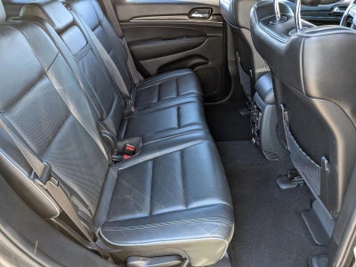 2019 Jeep Grand Cherokee Overland 4x2