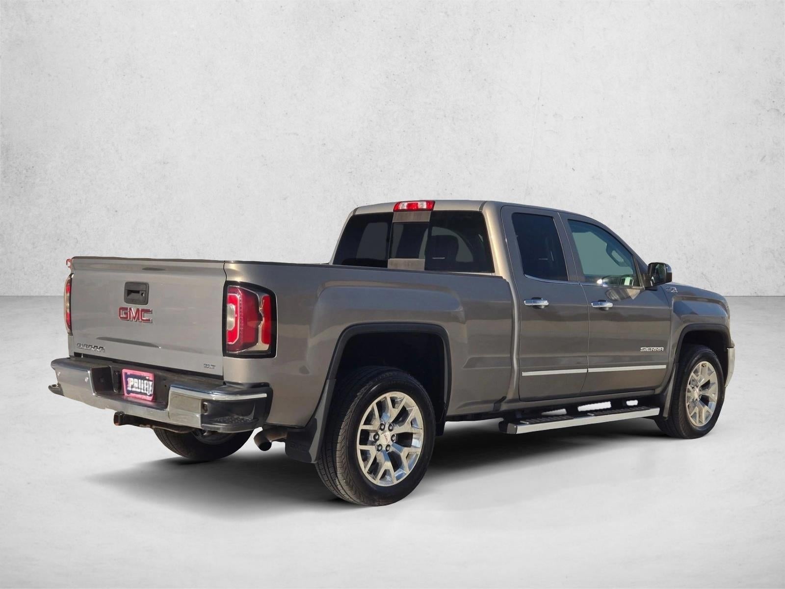 2017 GMC Sierra 1500 Double Cab Standard Box 4-Wheel Drive SLT