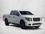 2019 Nissan Titan 4x4 Crew Cab SV