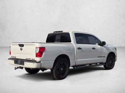 2019 Nissan Titan 4x4 Crew Cab SV