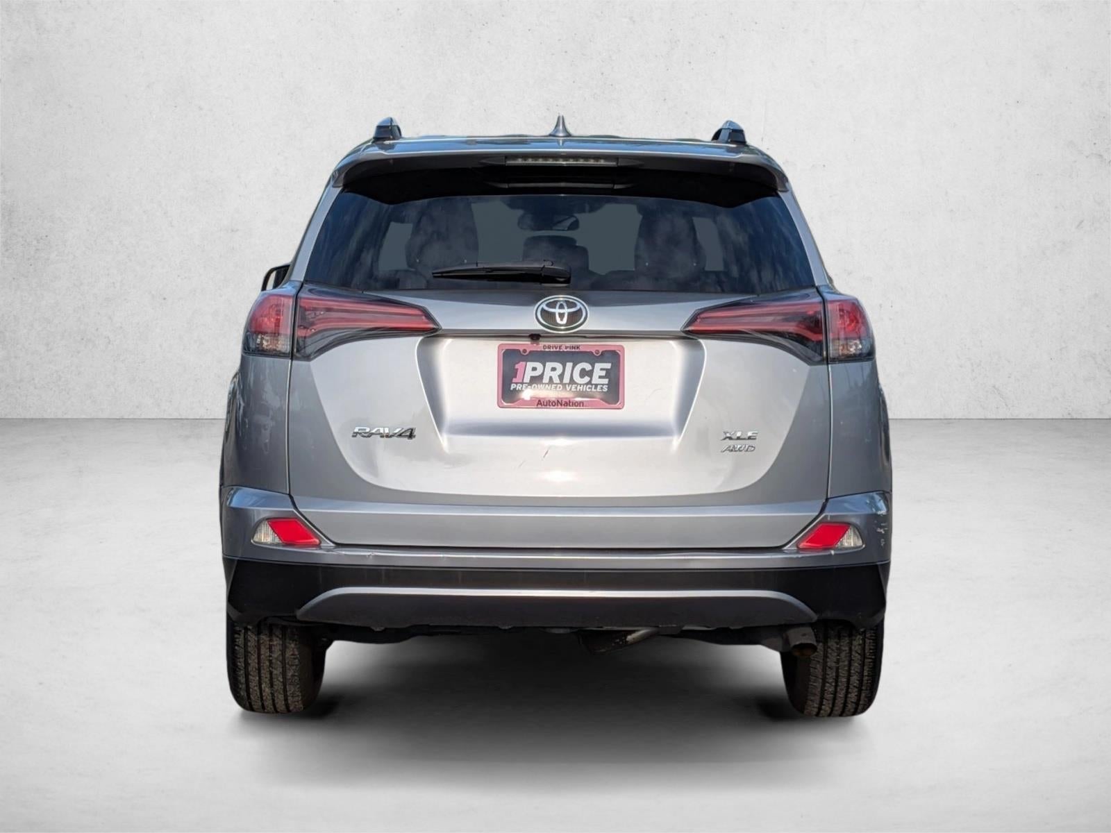 2018 Toyota RAV4 XLE AWD (Natl)