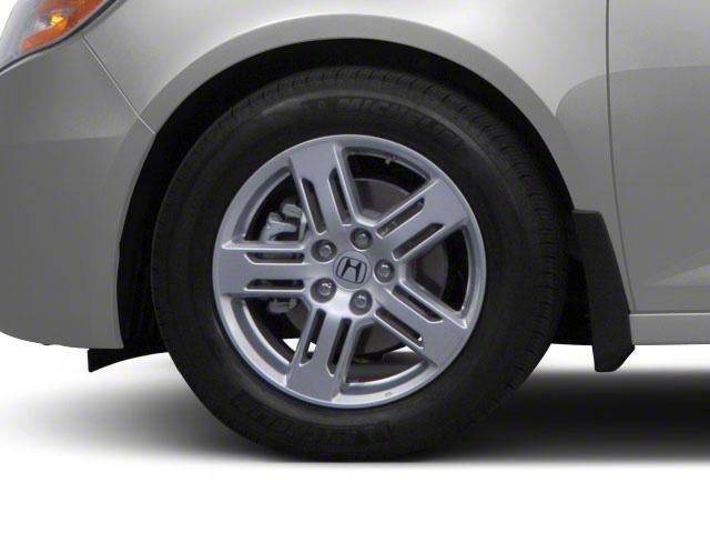 2012 Honda Odyssey Touring with DVD Rear Entertainment System and Navigation