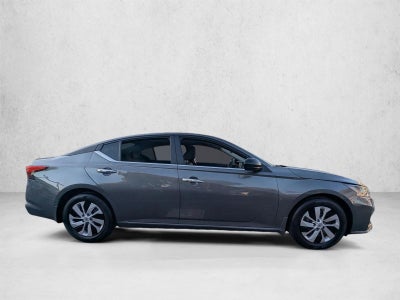 2025 Nissan Altima S FWD