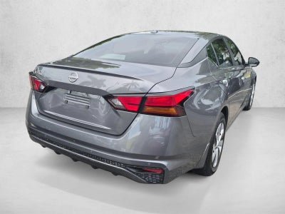2025 Nissan Altima S FWD
