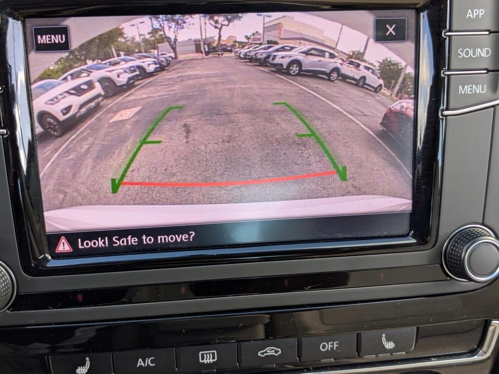 2019 Volkswagen Passat 2.0T Wolfsburg Edition Auto