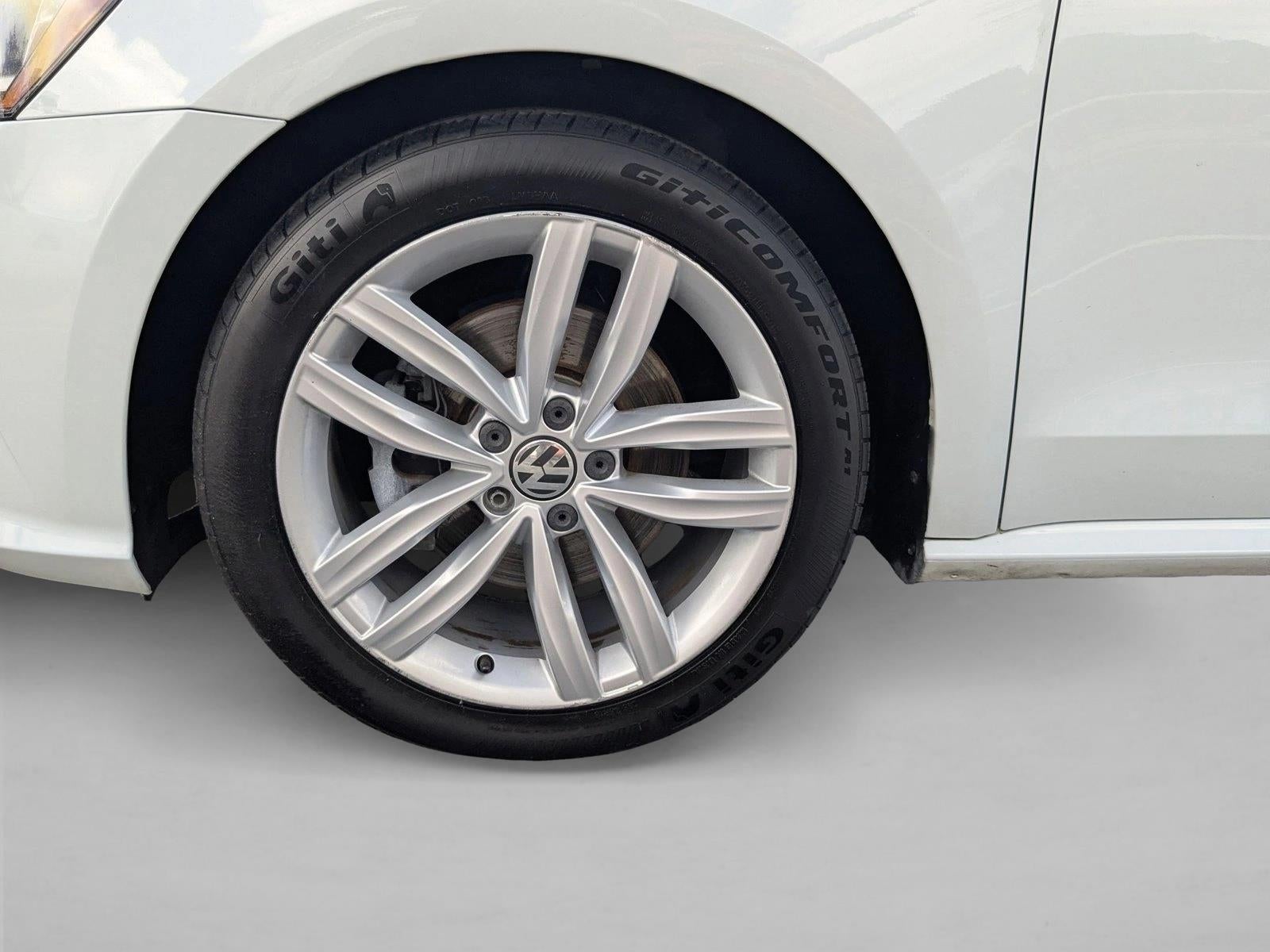 2019 Volkswagen Passat 2.0T Wolfsburg Edition Auto