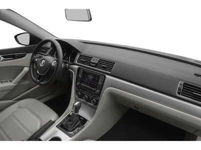 2019 Volkswagen Passat 2.0T Wolfsburg Edition Auto