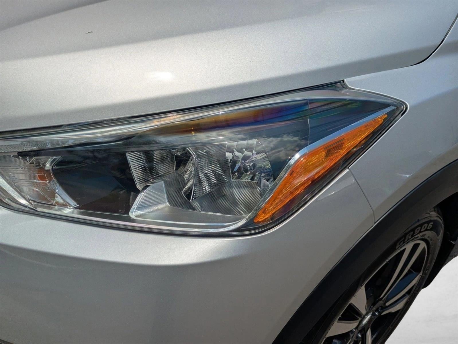2020 Nissan Kicks SV FWD
