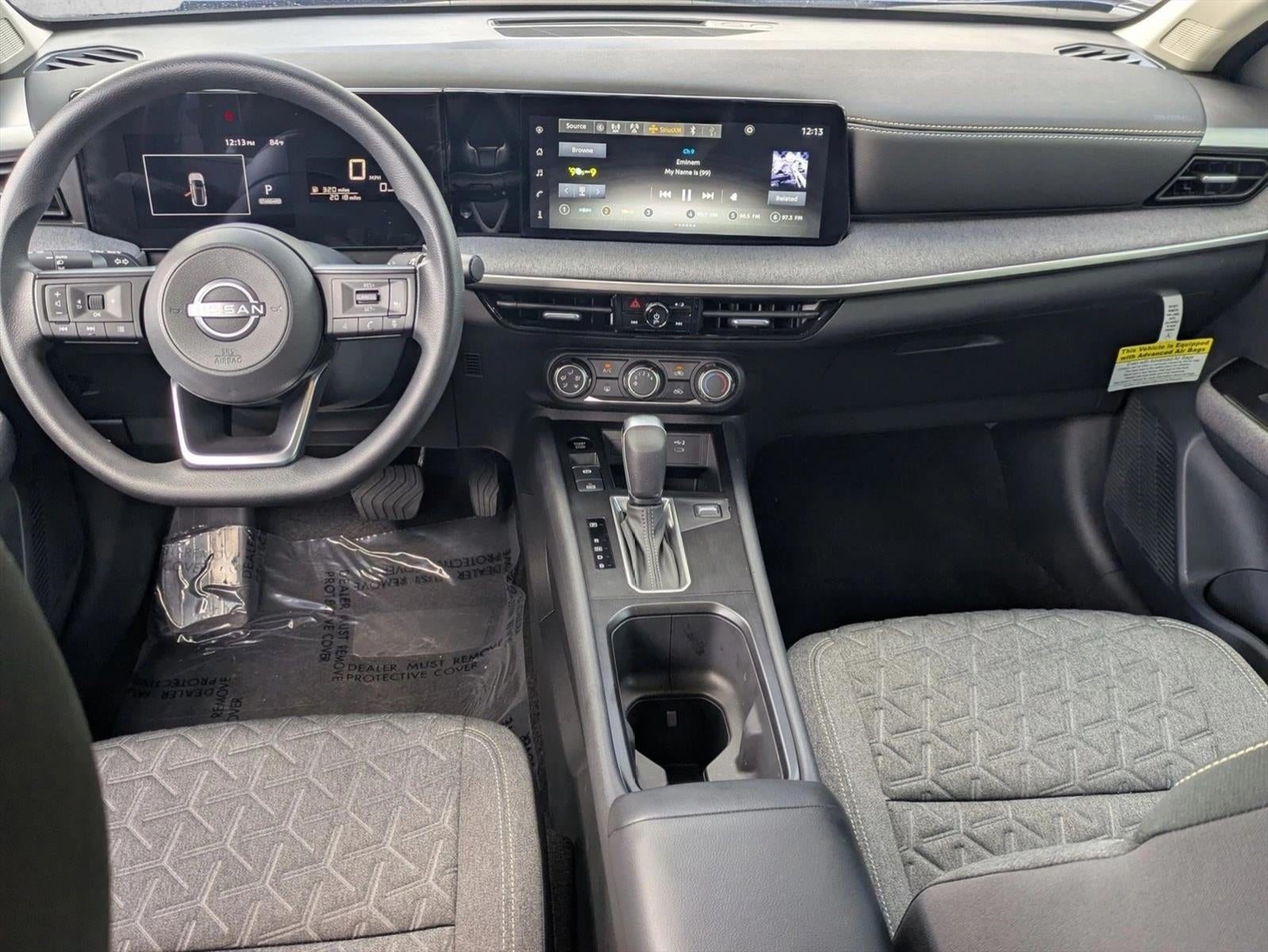 2025 Nissan Kicks SV FWD