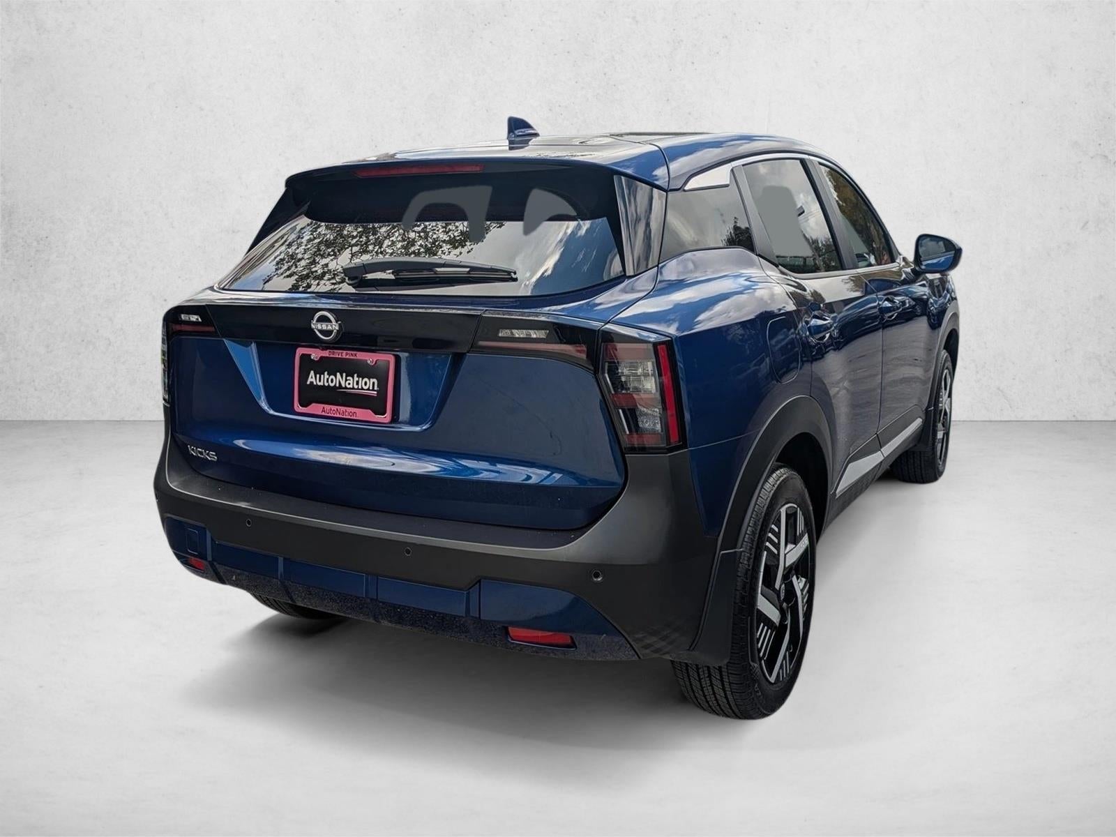 2025 Nissan Kicks SV FWD