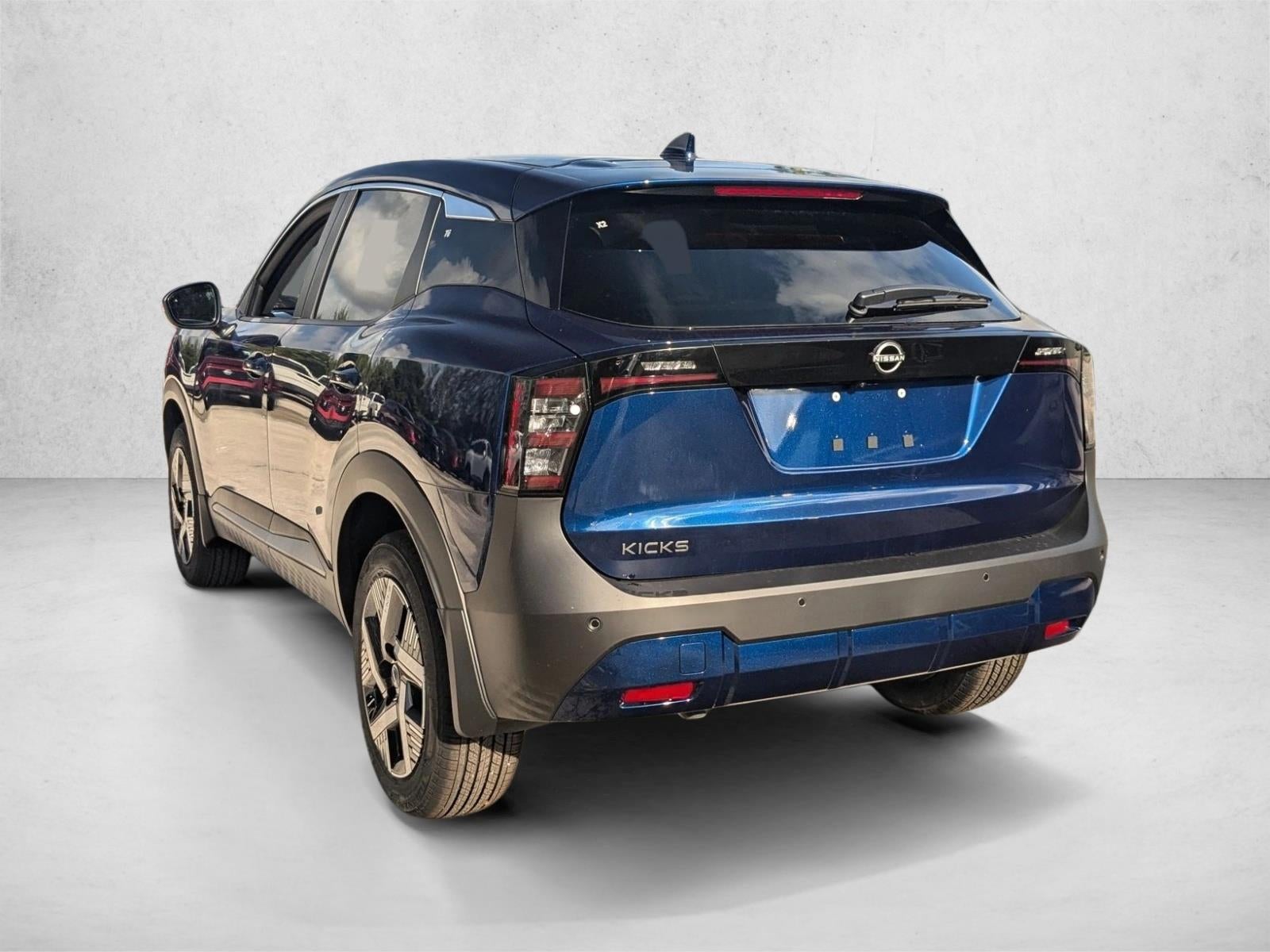 2025 Nissan Kicks SV FWD