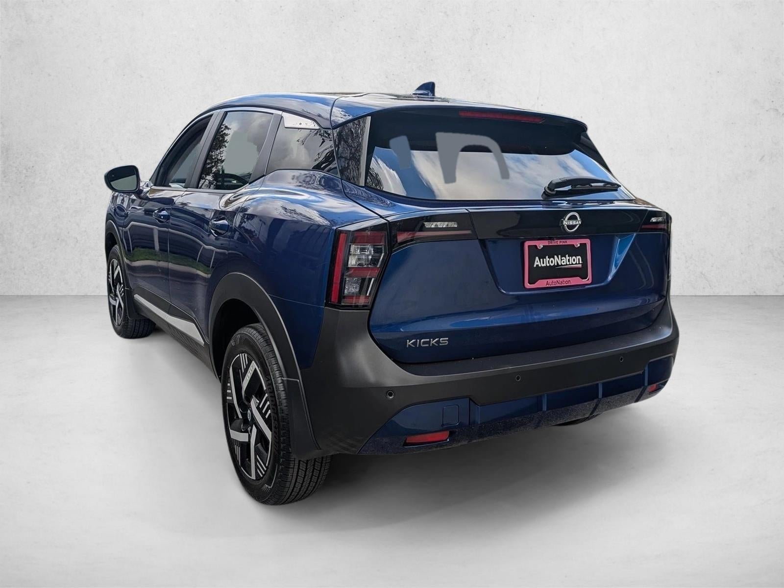 2025 Nissan Kicks SV FWD