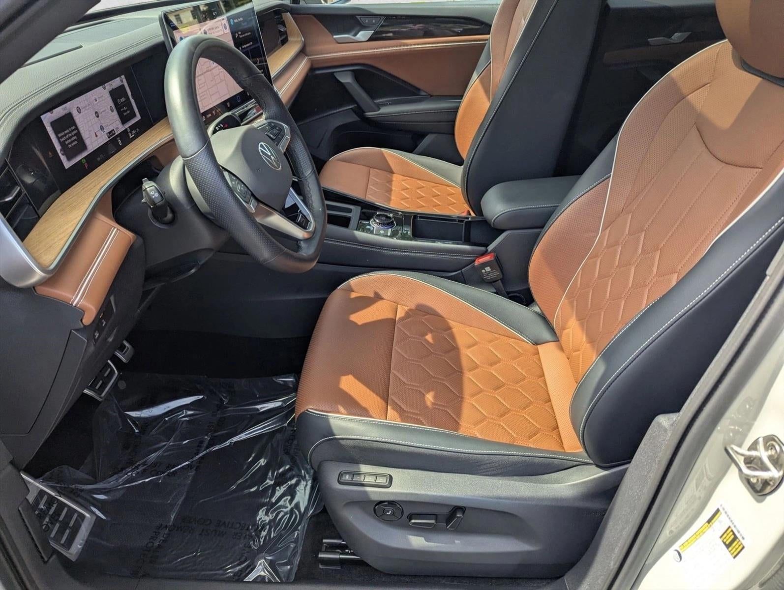 2025 Volkswagen Tiguan 2.0T SEL R-Line 4MOTION