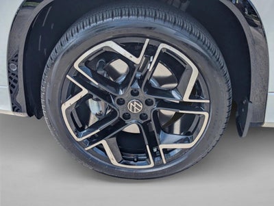 2025 Volkswagen Tiguan 2.0T SEL R-Line 4MOTION