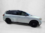 2014 Nissan Pathfinder 2WD 4dr Platinum