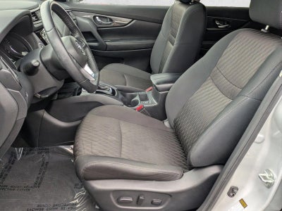 2020 Nissan Rogue FWD SV