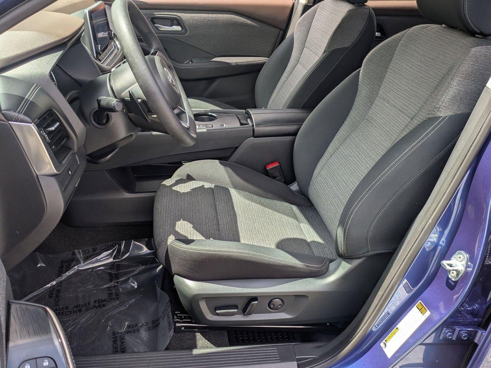 2023 Nissan Rogue FWD SV *Ltd Avail*