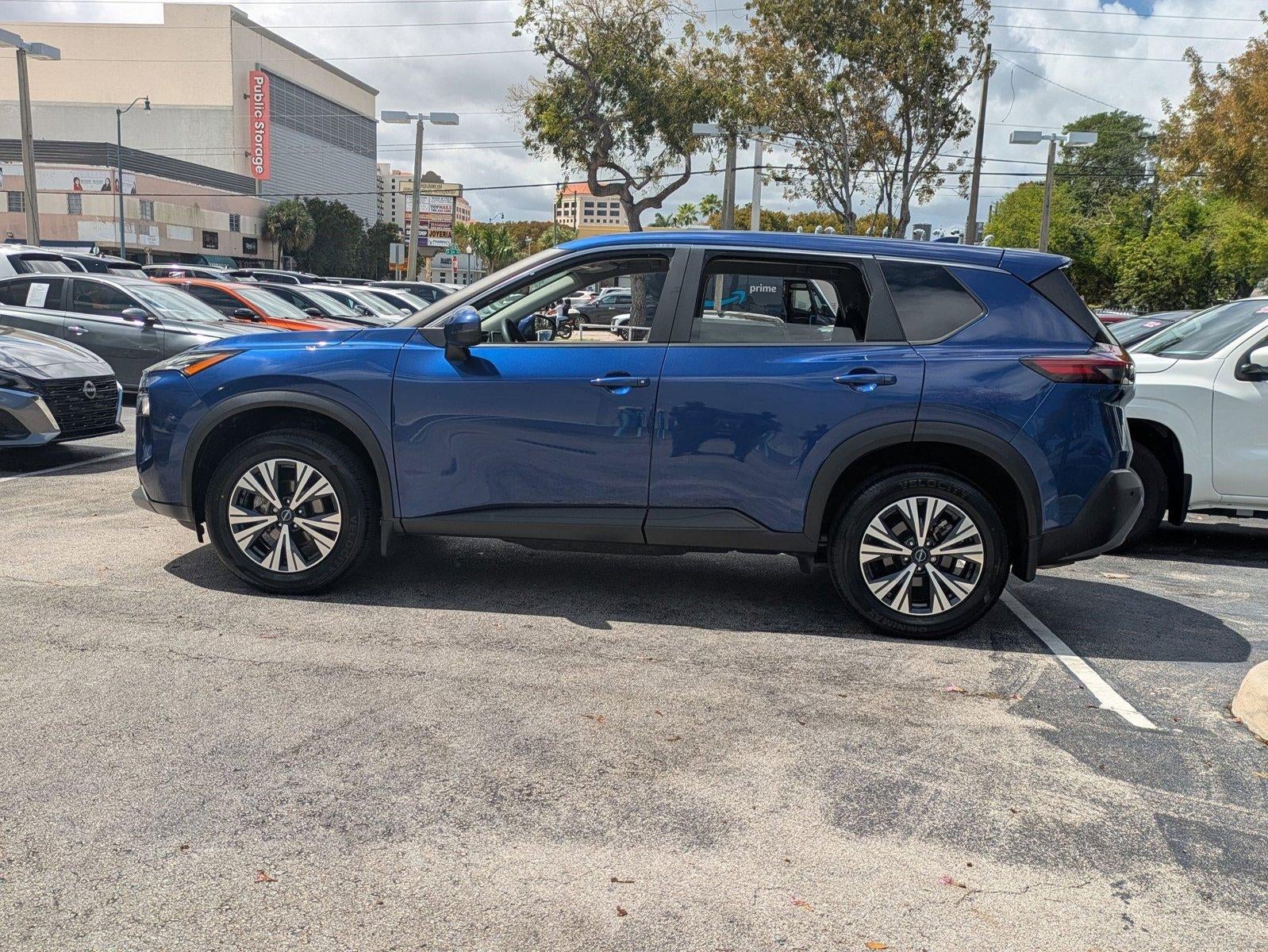 2023 Nissan Rogue FWD SV *Ltd Avail*