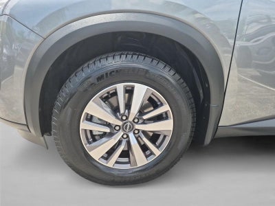 2022 Nissan Pathfinder SL 2WD