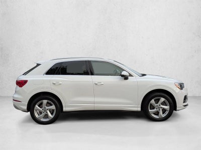 2020 Audi Q3 Premium 45 TFSI quattro