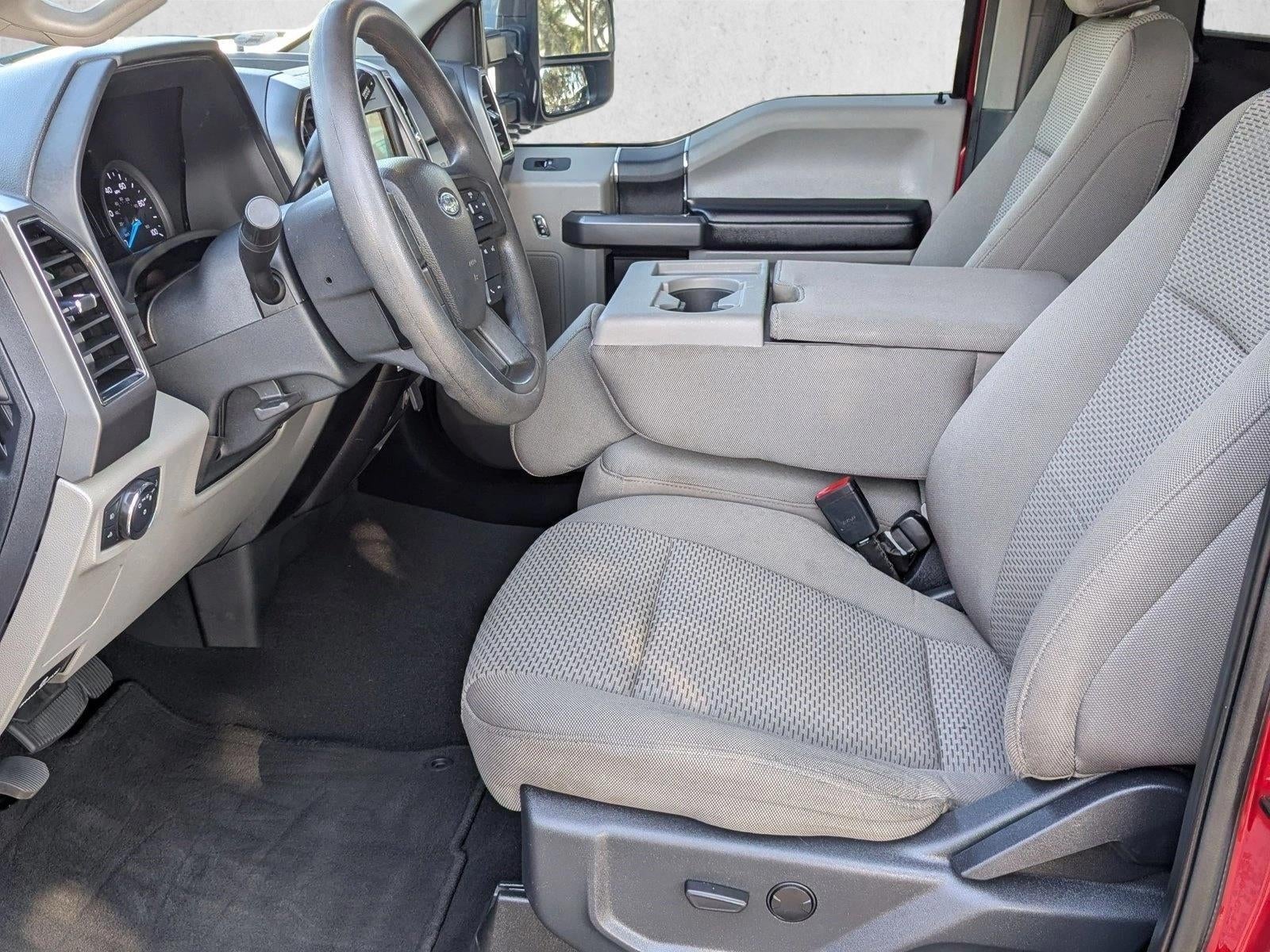 2022 Ford Super Duty F-250 SRW XLT 4WD Reg Cab 8' Box