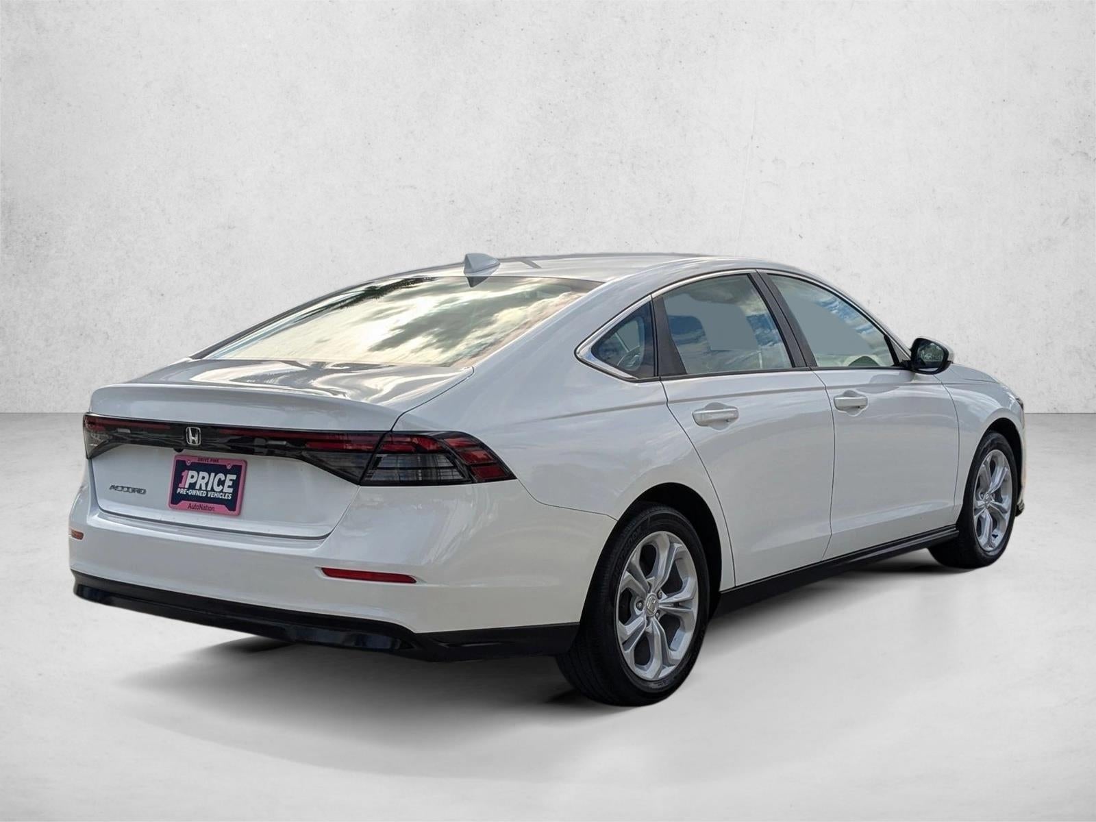 2023 Honda Accord Sedan LX CVT