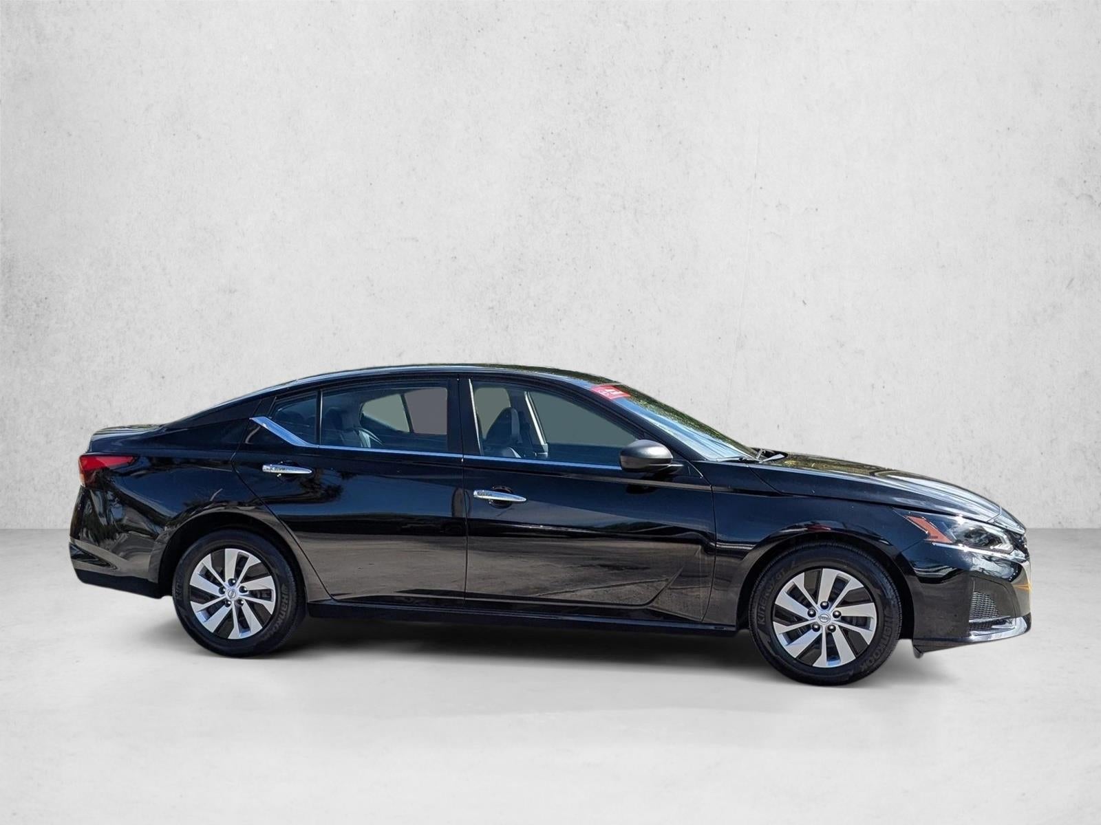 2025 Nissan Altima S FWD