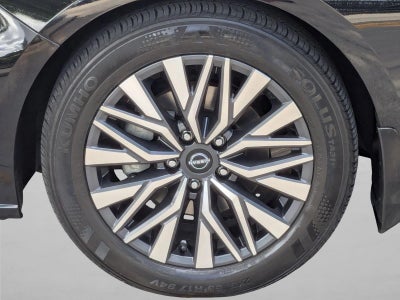 2024 Nissan Altima 2.5 SV Sedan